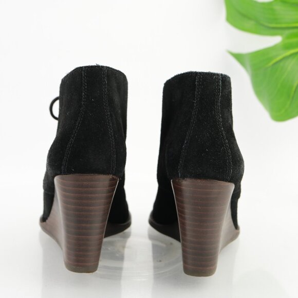 Lucky Brand Womens Yamene Boots Size 7.5 Black Suede Lace Up Wedge Heel Booties - Picture 4 of 13